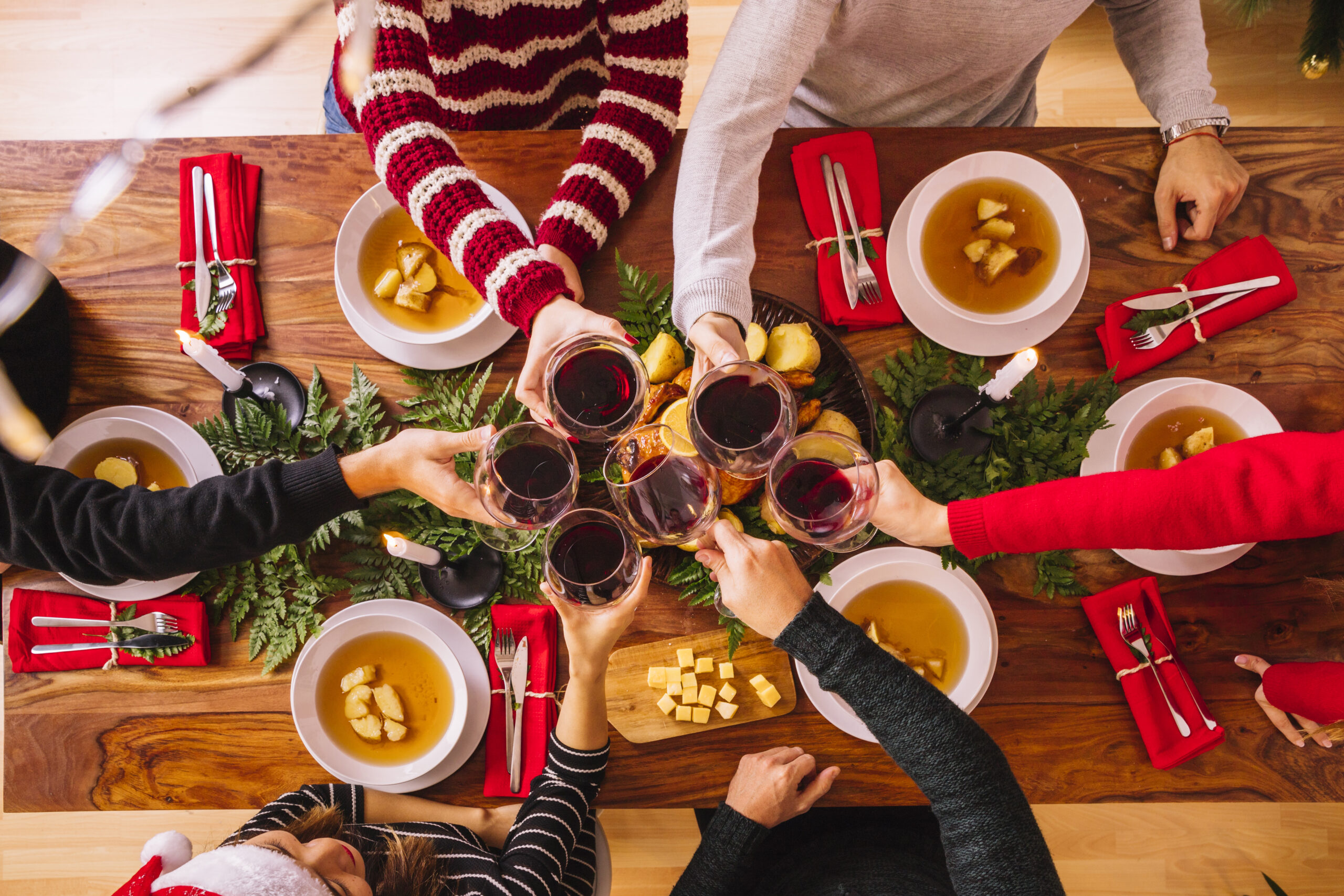 top-view-christmas-dinner